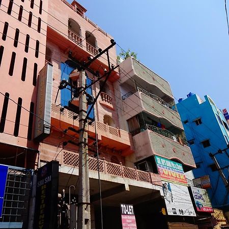 Sri Sai Residency Hotel Tirupati Buitenkant foto